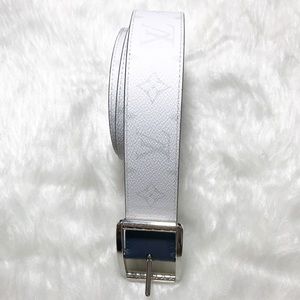 Louis Vuitton Reverso Belt sz 95cm